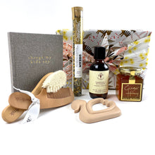 Load image into Gallery viewer, Congratulations Mum and Baby Gift Box