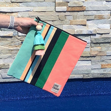 Load image into Gallery viewer, Love Friday Thermo Bag