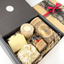 Load image into Gallery viewer, Lovely gifts from the West